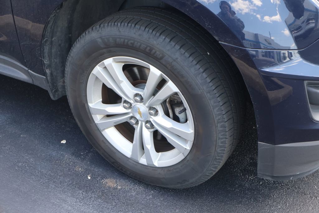 Used 2017 Chevrolet Equinox LS FWD image 5