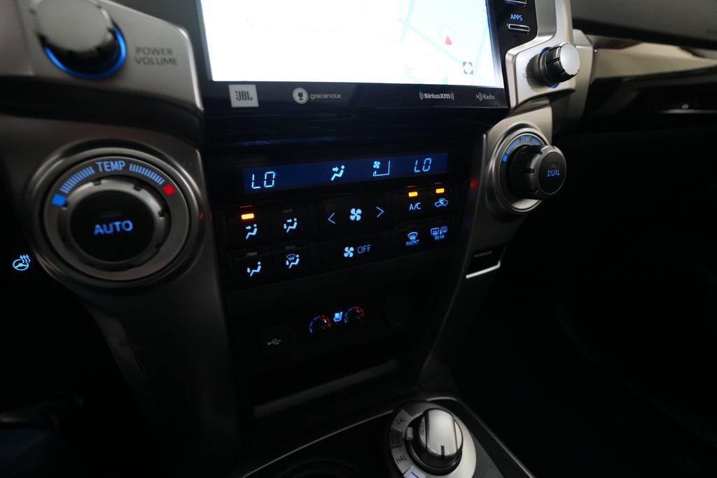 Used 2023 Toyota 4Runner Limited AWD/4WD image 22