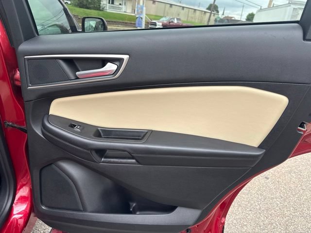 Certified 2024 Ford Edge SEL w/ Convenience Package AWD/4WD image 33