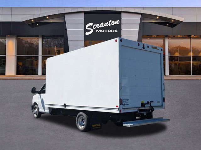 New 2024 GMC Savana 3500 Extended w/ Power Convenience Package RWD image 7