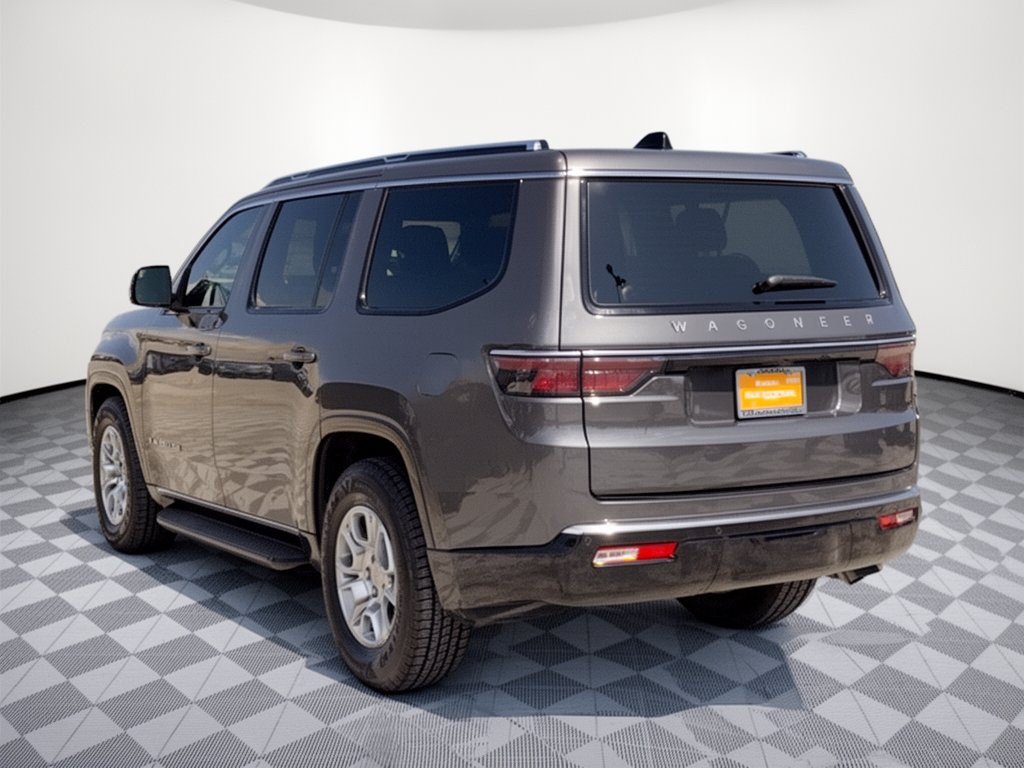 Used 2024 Jeep Wagoneer 2WD image 3