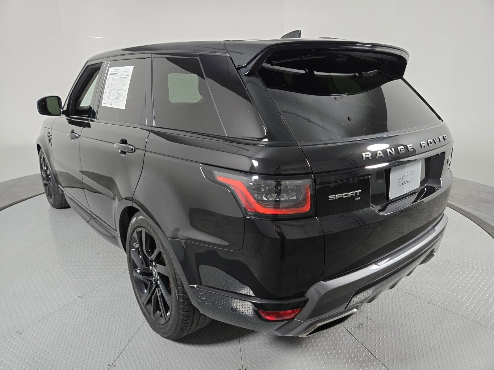 Used 2022 Land Rover Range Rover Sport HSE Silver Edition image 16