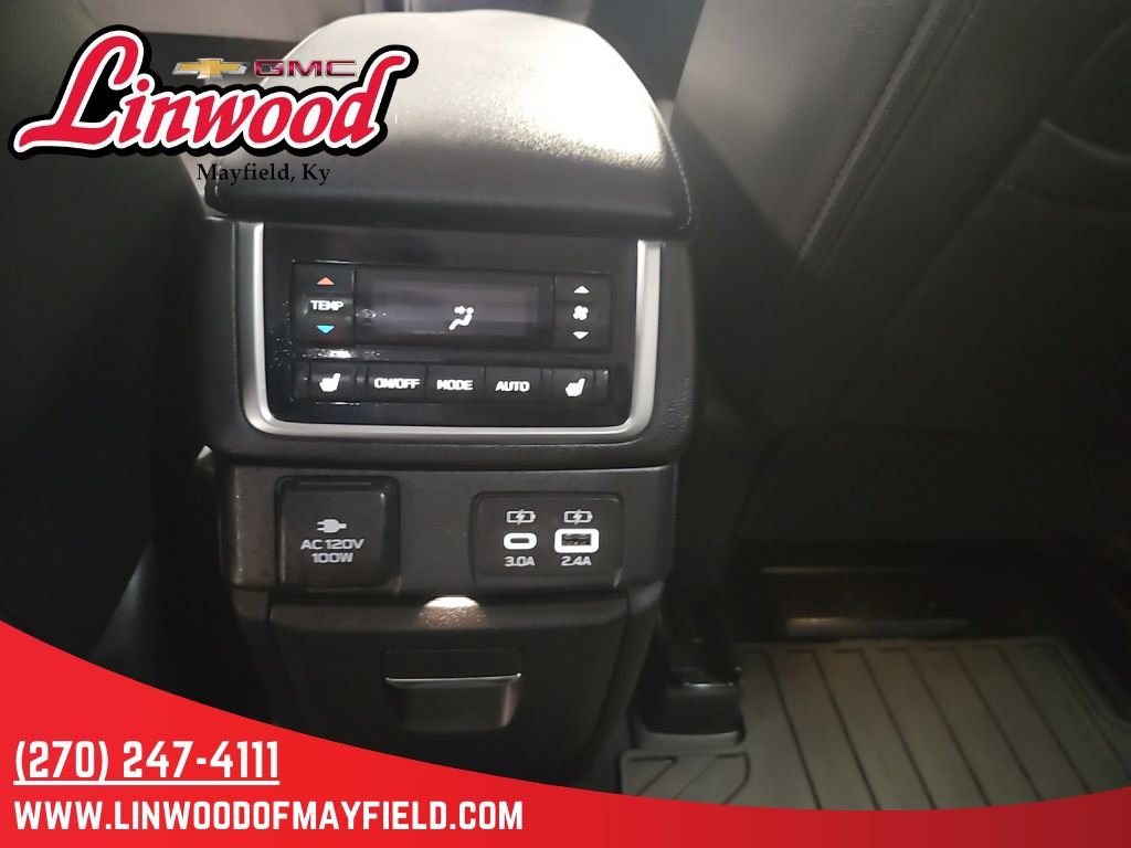 Used 2023 Subaru Ascent Touring image 16