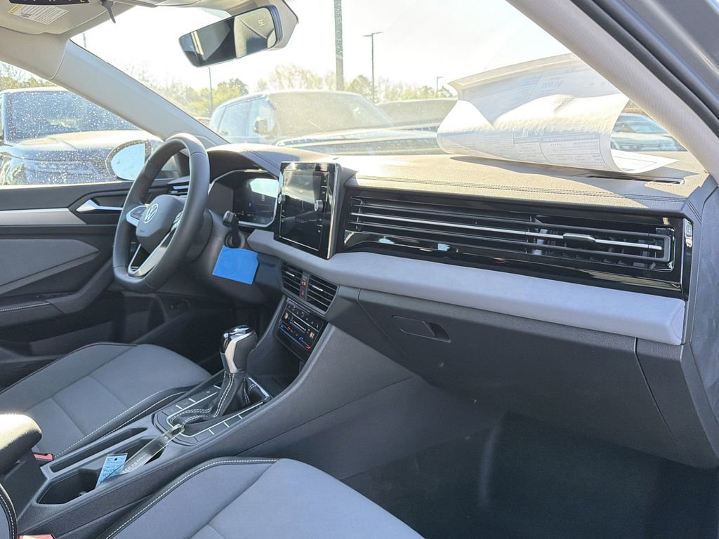 New 2026 Volkswagen Jetta SE image 19