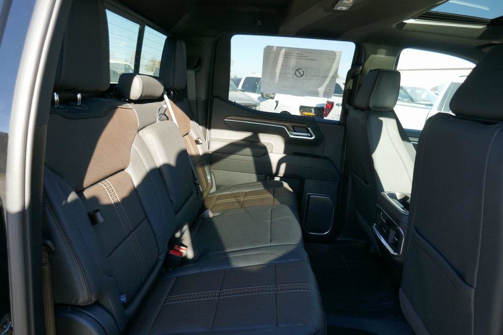 New 2026 Chevrolet Silverado 1500 High Country image 13