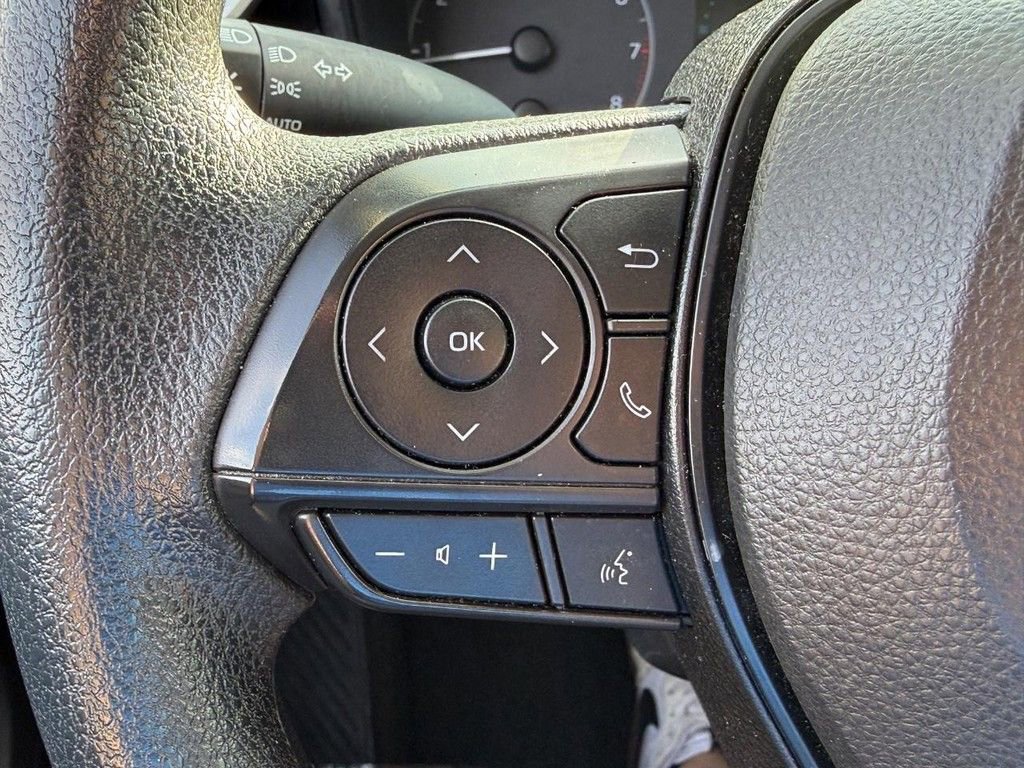 Used 2024 Toyota Corolla LE image 17
