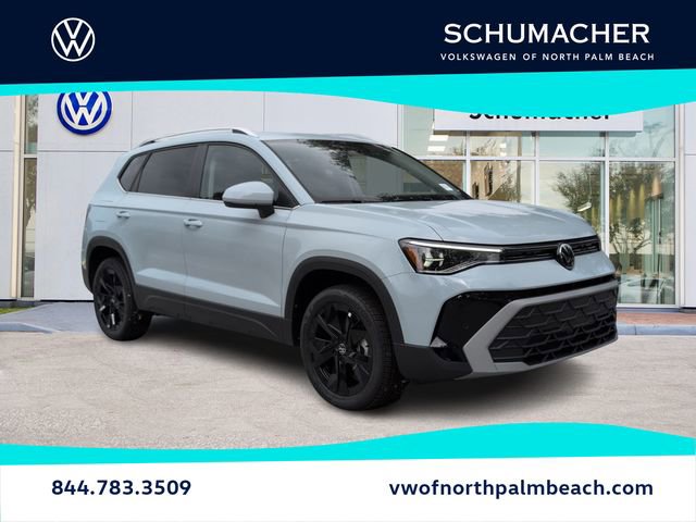Used 2025 Volkswagen Taos SE w/ Panoramic Sunroof Package image 1