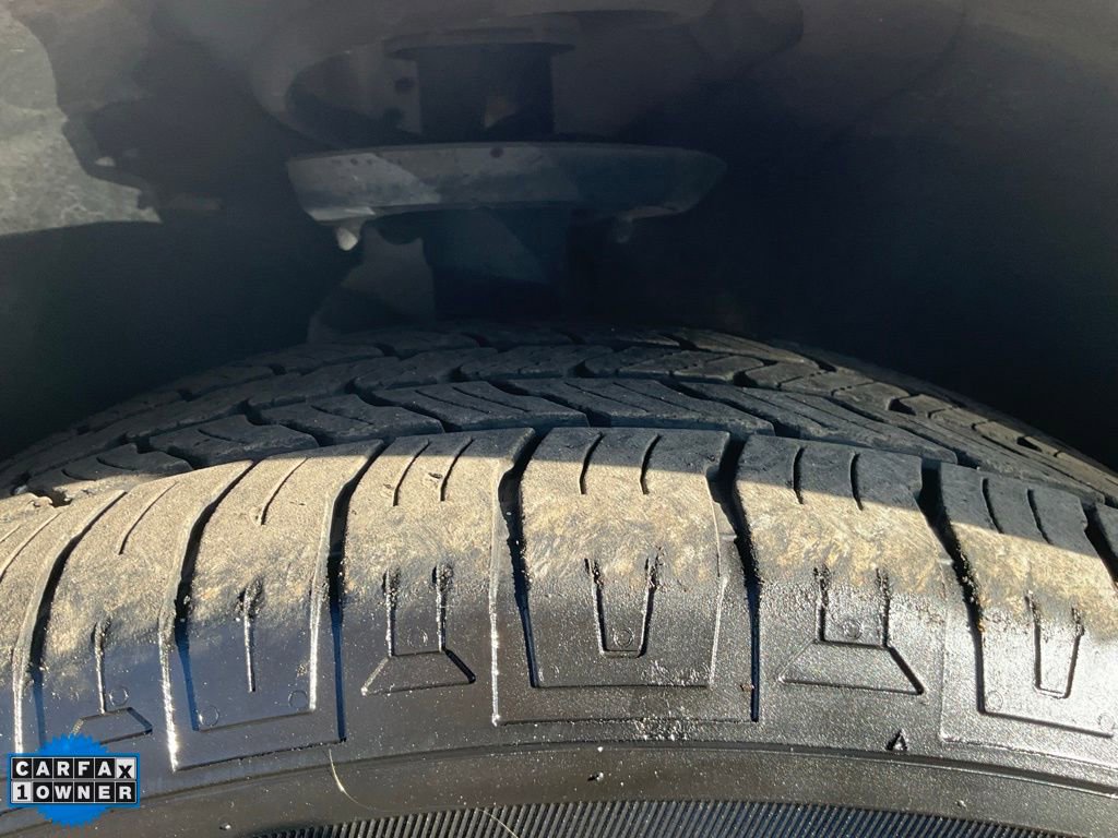 Used 2022 Chrysler Pacifica Limited w/ Uconnect Theater Family Group image 84