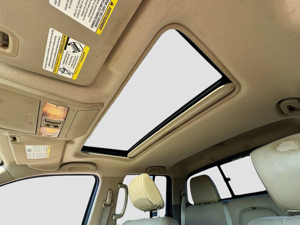 Used 2015 Nissan Frontier SL w/ Moonroof Package RWD image 18