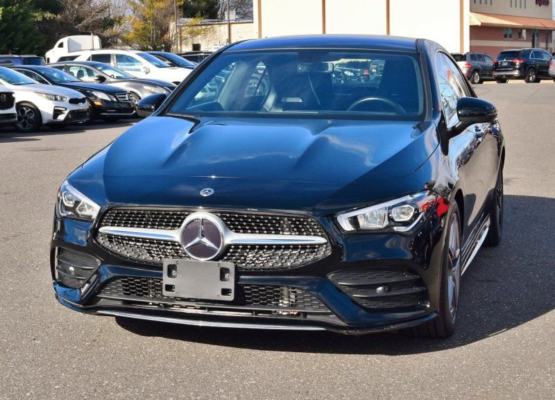 Used 2023 Mercedes-Benz CLA 250 4MATIC w/ AMG Line image 1