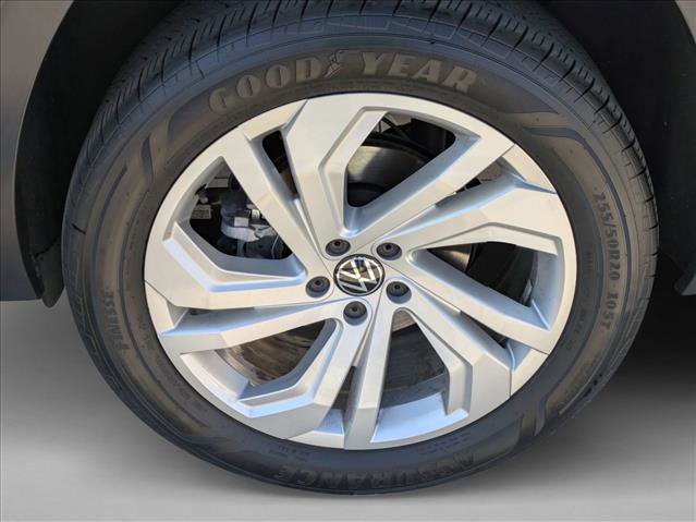Certified 2023 Volkswagen Atlas SE image 10