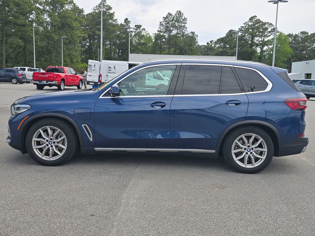 Used 2022 BMW X5 xDrive45e AWD/4WD image 6