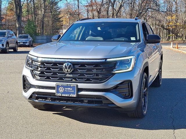 Used 2025 Volkswagen Atlas Cross Sport SEL R-Line AWD/4WD image 4