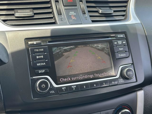 Used 2015 Nissan Sentra SV FWD image 4