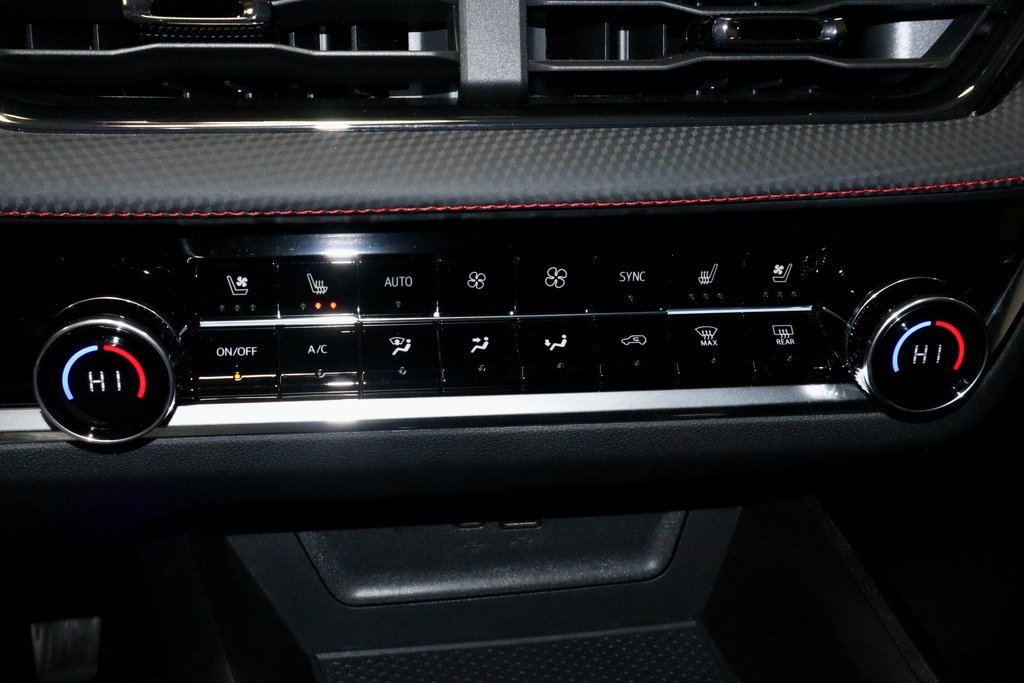 Used 2025 Chevrolet Equinox RS w/ Safety and Technology Package image 30