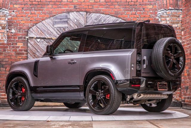 Used 2023 Land Rover Defender 90 X image 6