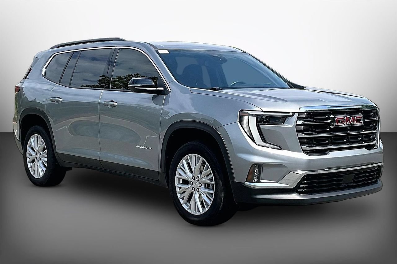 Used 2025 GMC Acadia Elevation w/ Elevation Premium Package FWD image 2