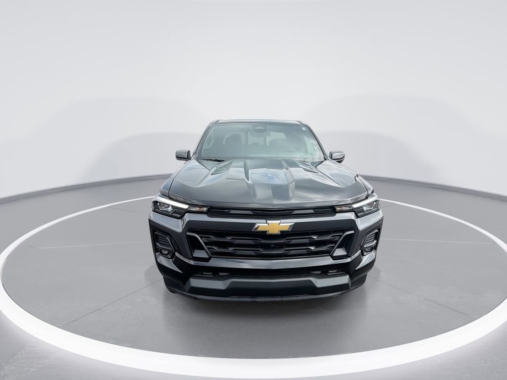 New 2026 Chevrolet Colorado LT w/ LT Convenience Package AWD/4WD image 3