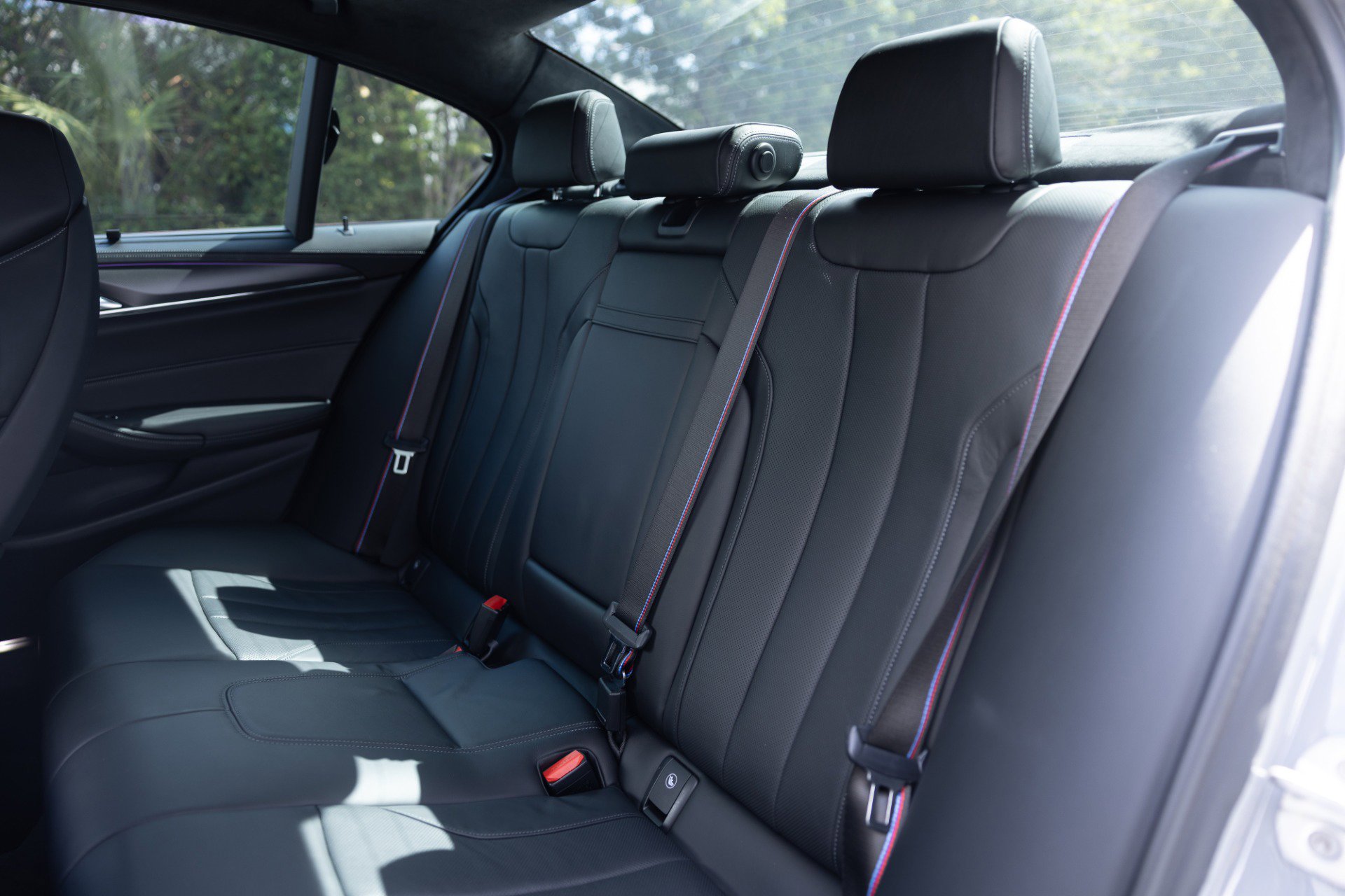 Used 2019 BMW M5 w/ Executive Package image 30