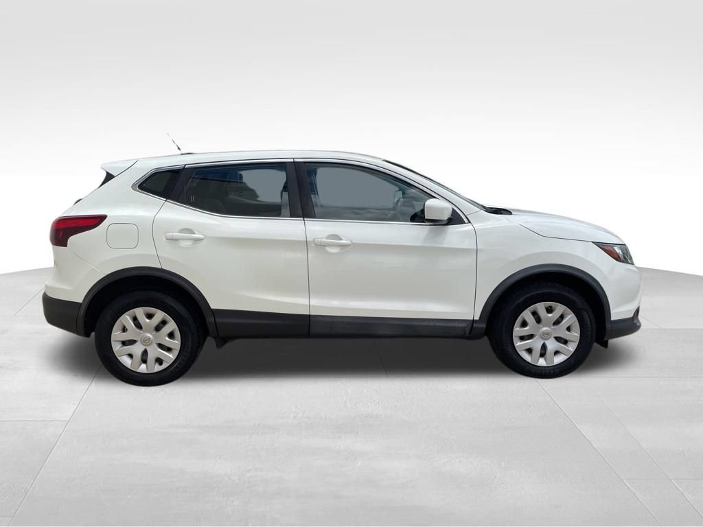 Used 2019 Nissan Rogue Sport S AWD/4WD image 4