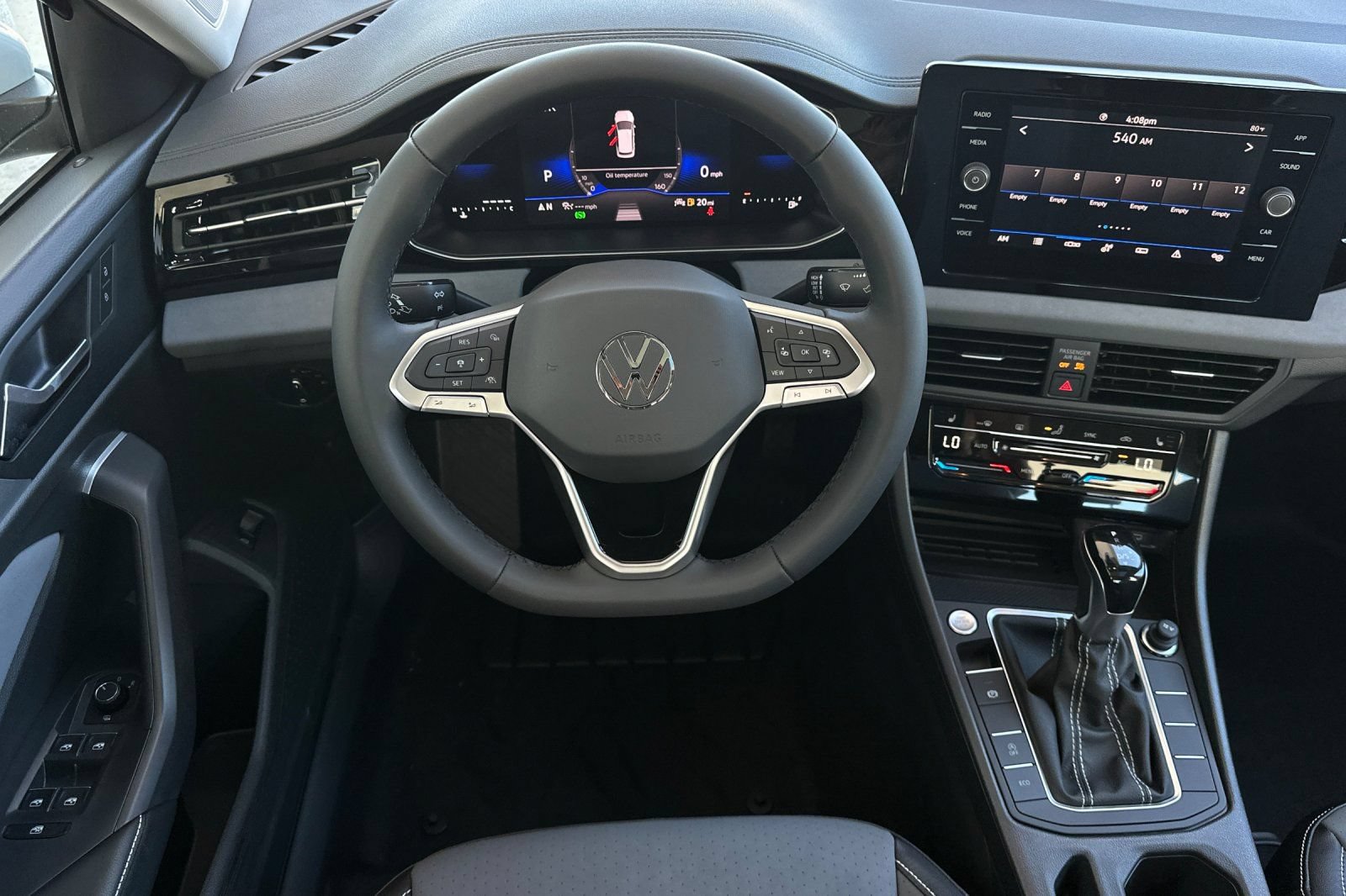 New 2026 Volkswagen Jetta SE FWD image 14