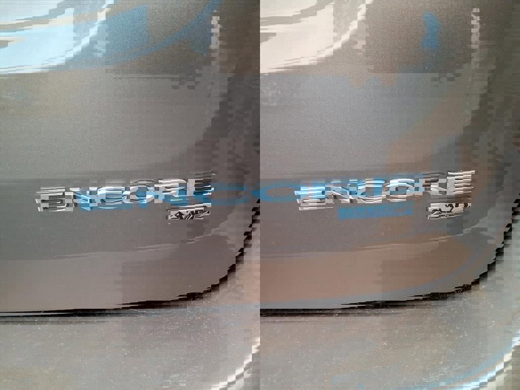 Used 2017 Buick Encore Sport Touring image 5