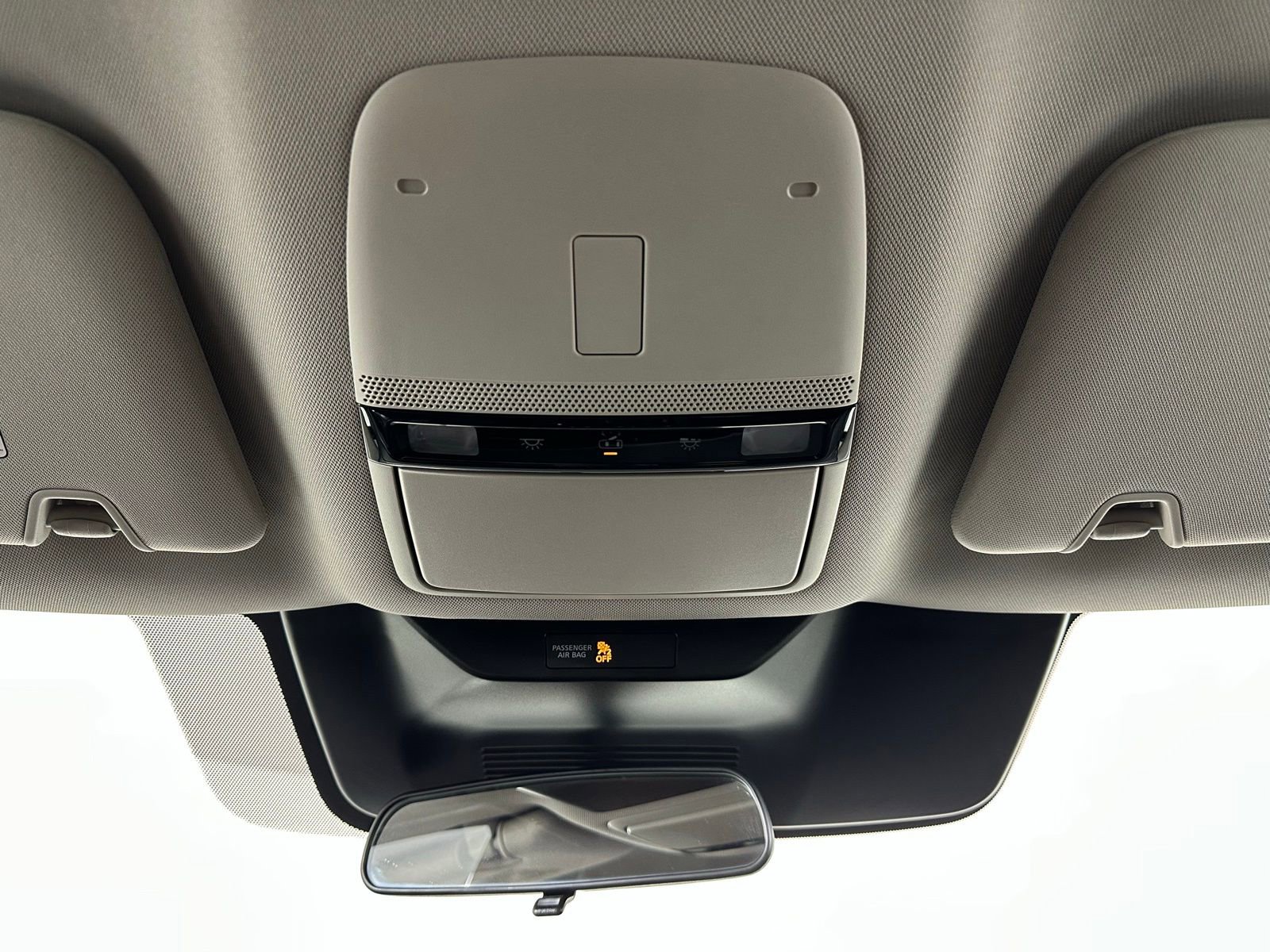 Used 2025 Nissan Murano SV image 37