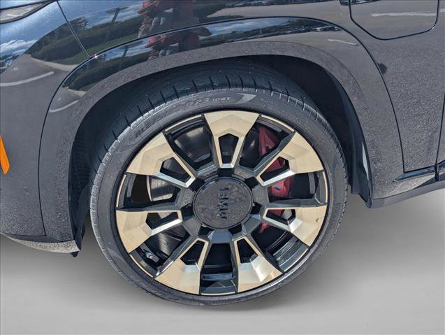 Used 2023 BMW XM image 24