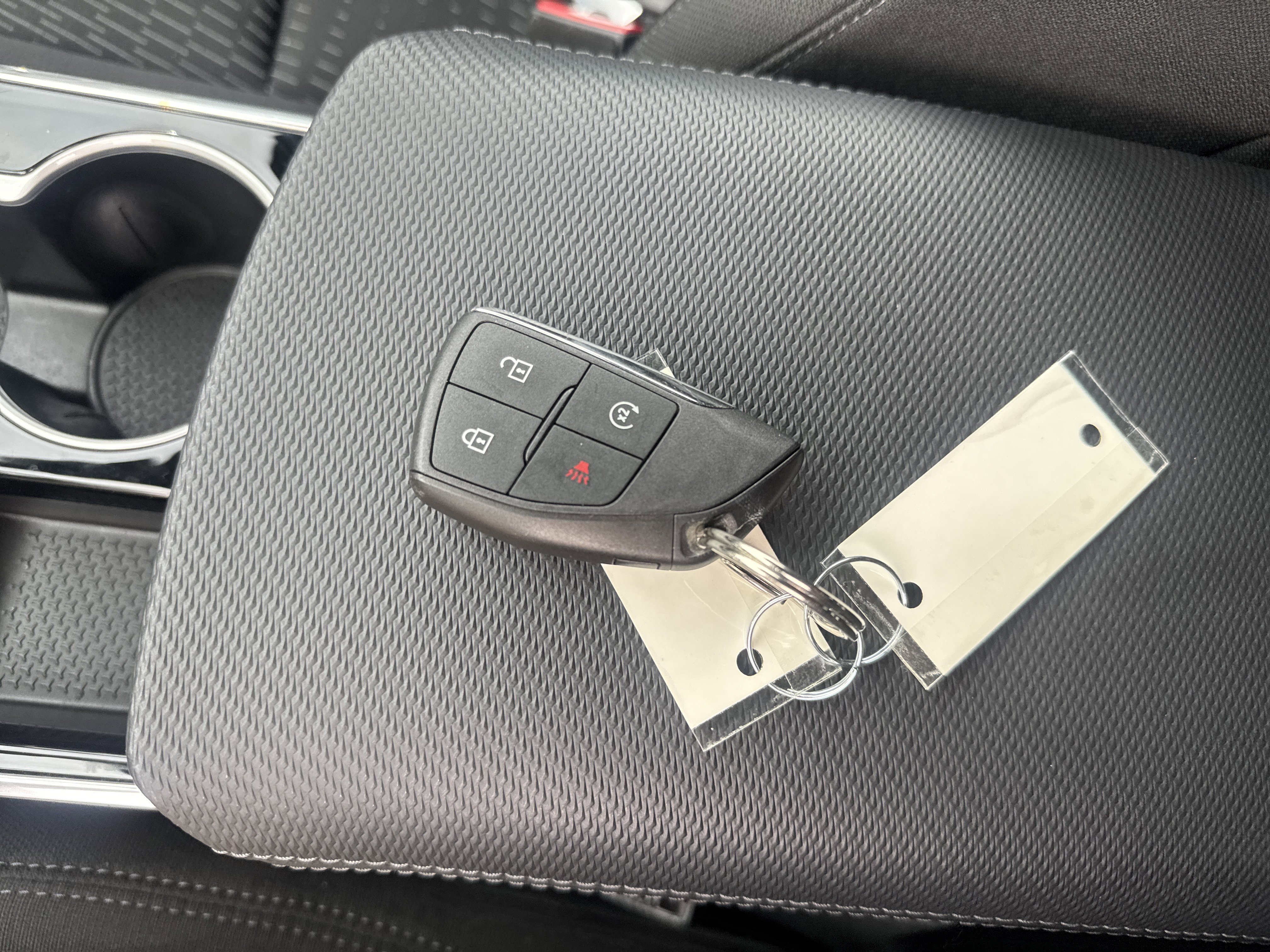 Used 2026 Chevrolet Equinox LT AWD/4WD image 28