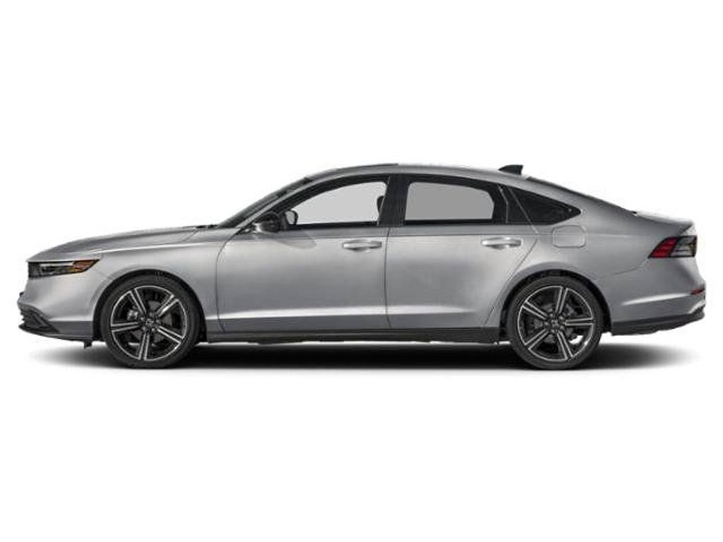 Used 2026 Honda Accord SE image 3