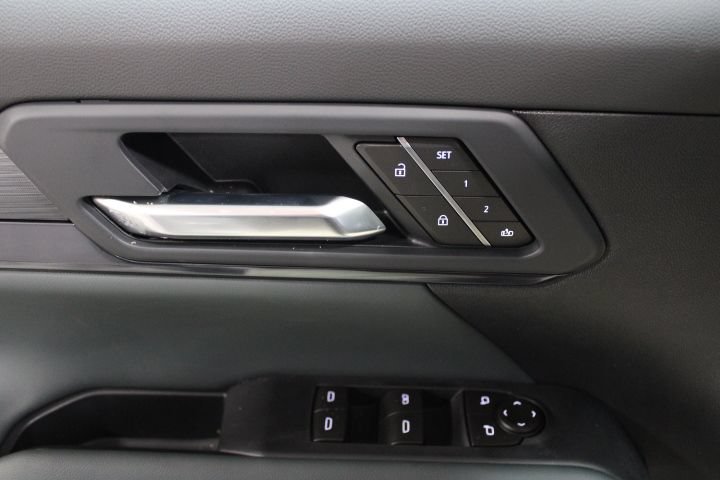 New 2026 GMC Terrain AT4 w/ Convenience Package III AWD/4WD image 16