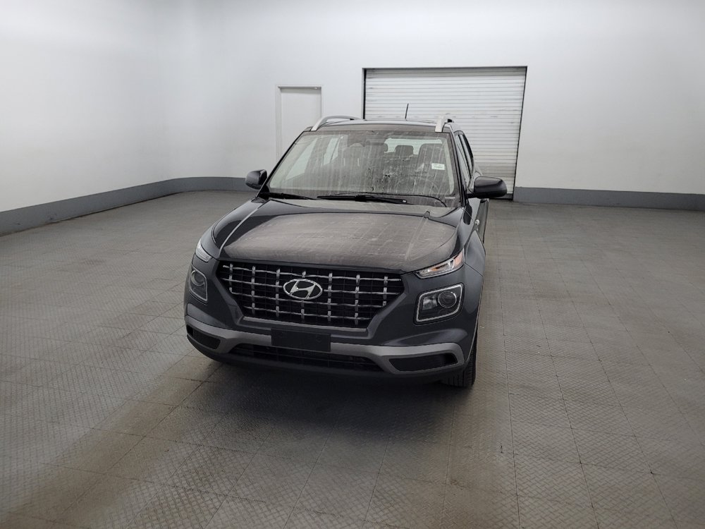 Used 2024 Hyundai Venue SEL FWD image 15