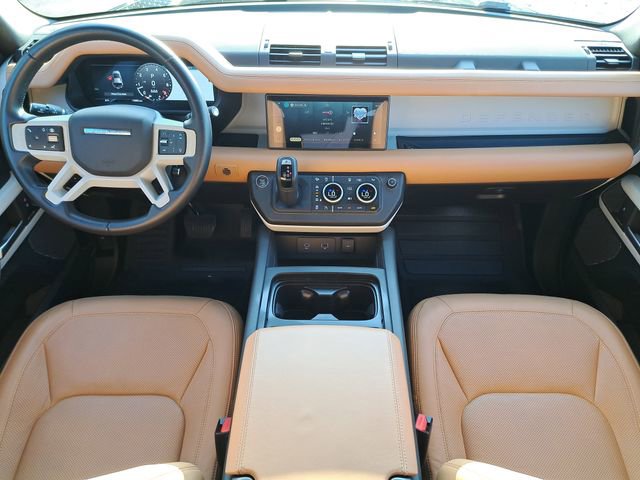 Used 2024 Land Rover Defender 110 S image 14