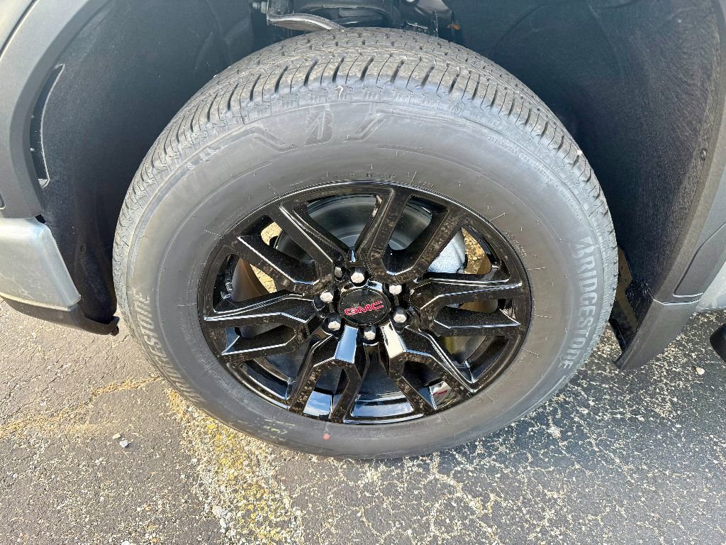 New 2026 GMC Sierra 1500 Elevation w/ Elevation Premium Package image 8