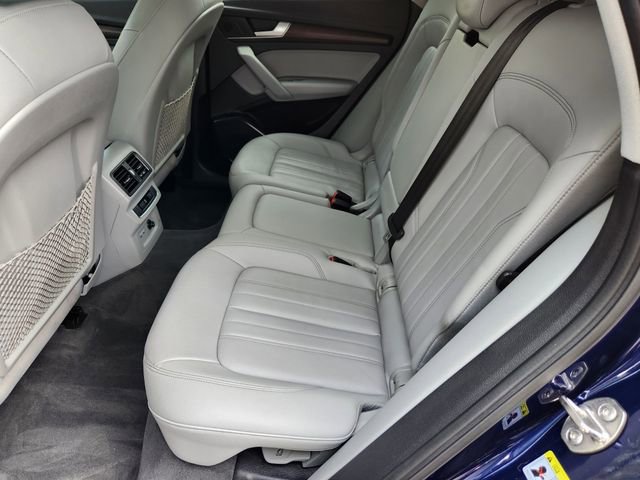 Used 2022 Audi Q5 2.0T Premium w/ Convenience Package image 28