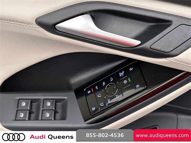 Used 2025 Audi Q6 e-tron Premium Plus image 9