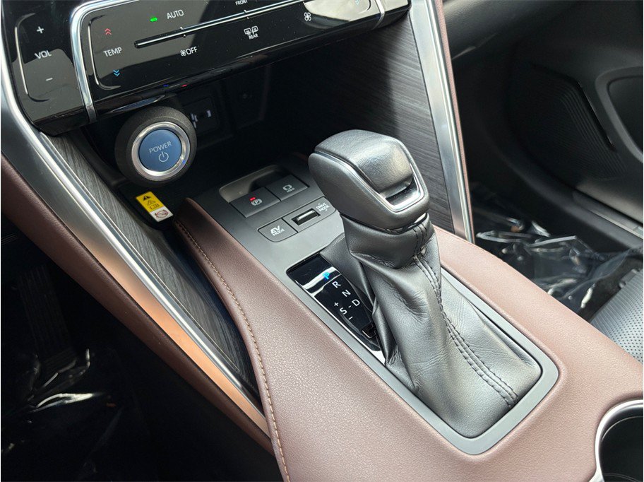 Used 2022 Toyota Venza Limited w/ Advanced Technology Package AWD/4WD image 41