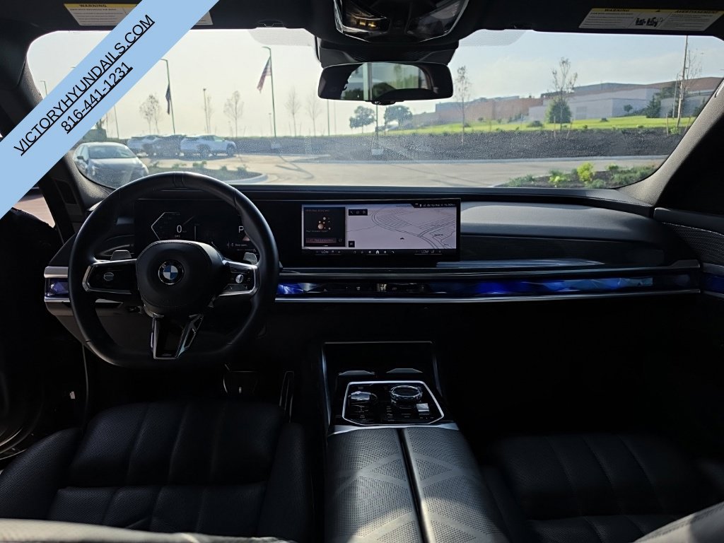 Used 2026 BMW 740i xDrive AWD/4WD image 33