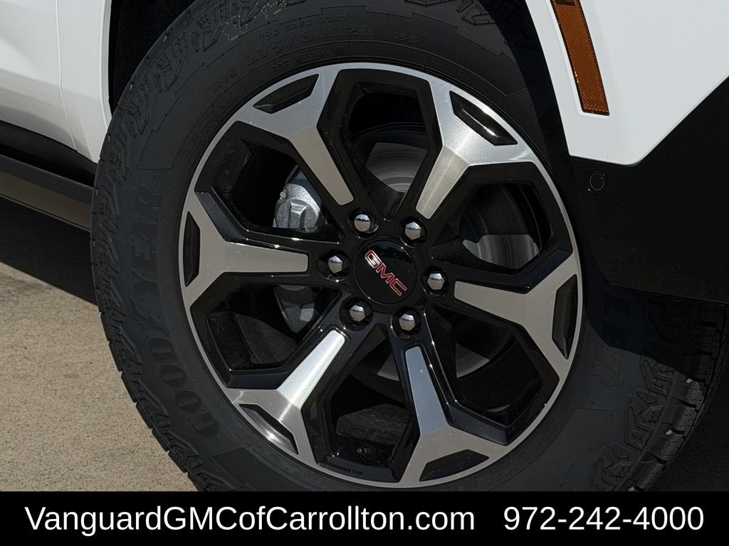 New 2026 GMC Yukon AT4 Ultimate w/ LPO, Floor Liner Package AWD/4WD image 9