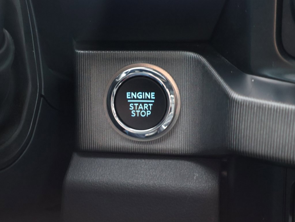 Used 2023 Ford F250 Platinum w/ FX4 Off-Road Package image 27