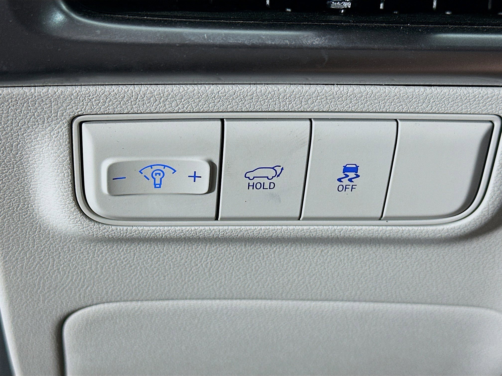 Used 2025 Hyundai Tucson SEL FWD image 17