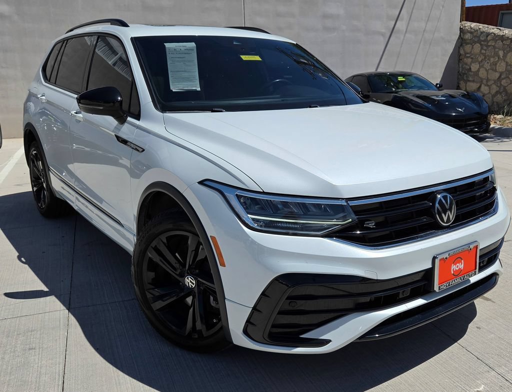 Used 2024 Volkswagen Tiguan SE R-Line