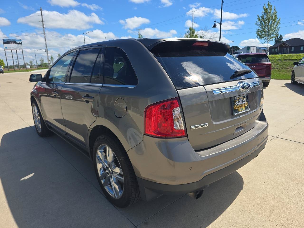 Used 2013 Ford Edge Limited FWD image 3