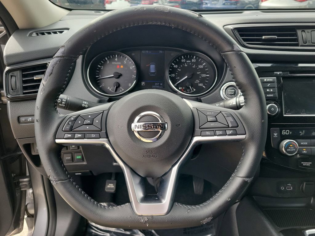 Certified 2020 Nissan Rogue SV FWD image 28