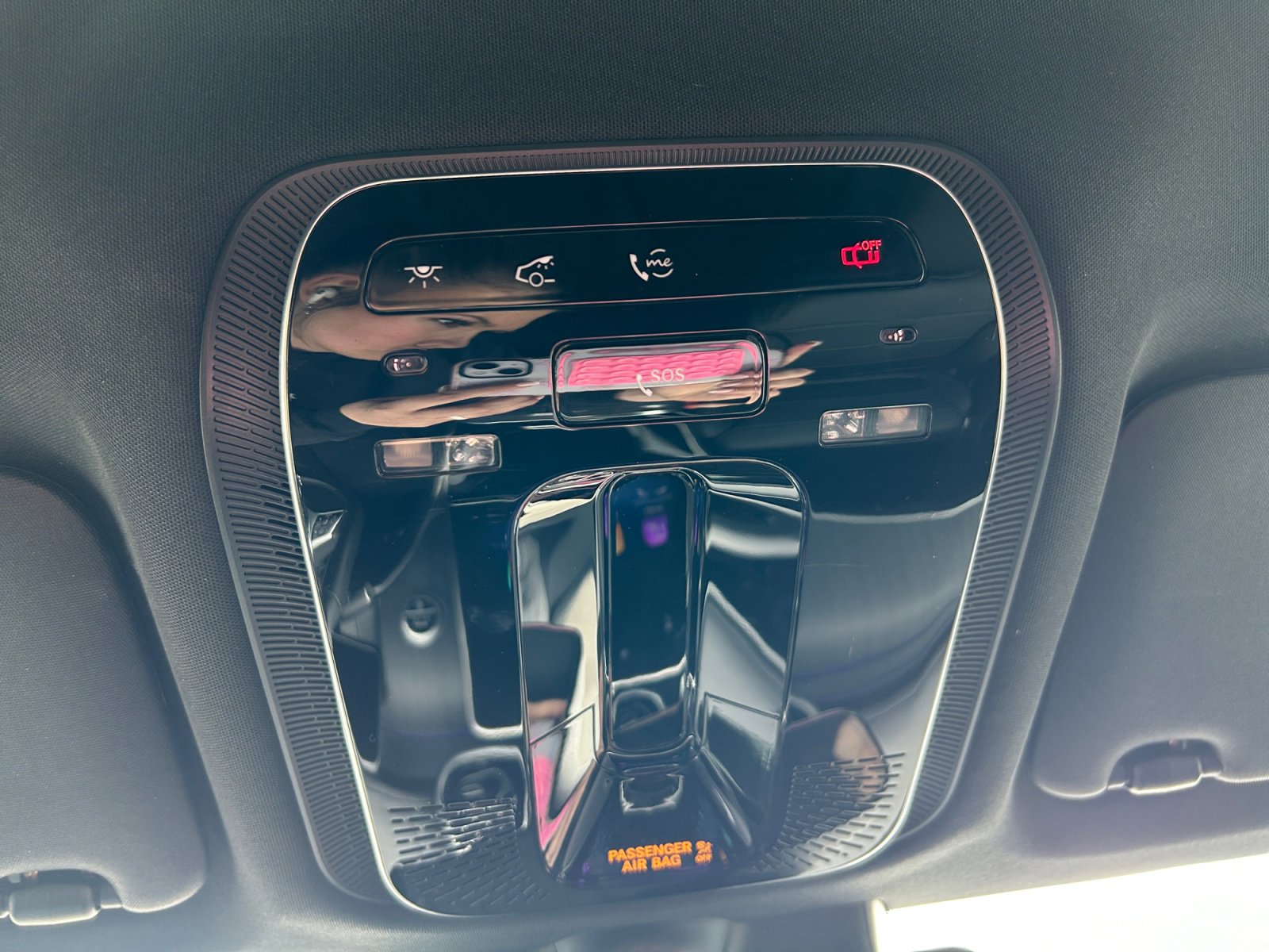 Used 2025 Mercedes-Benz GLC 300 image 34