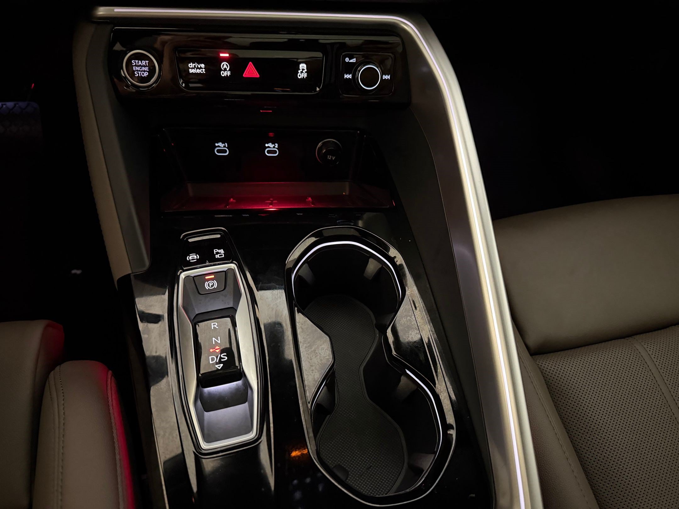 New 2026 Audi Q5 Premium AWD/4WD image 18
