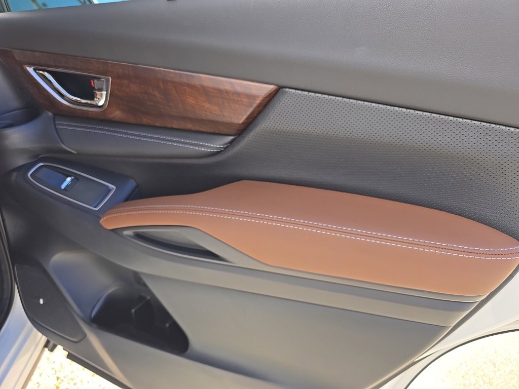 Certified 2025 Subaru Ascent Touring w/ Popular Package #2 image 38