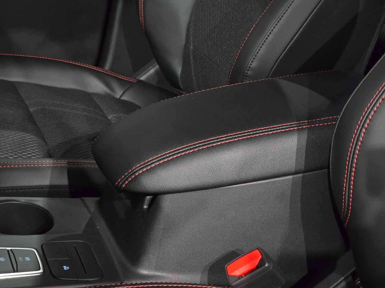 New 2026 Ford Escape ST-Line Select image 21