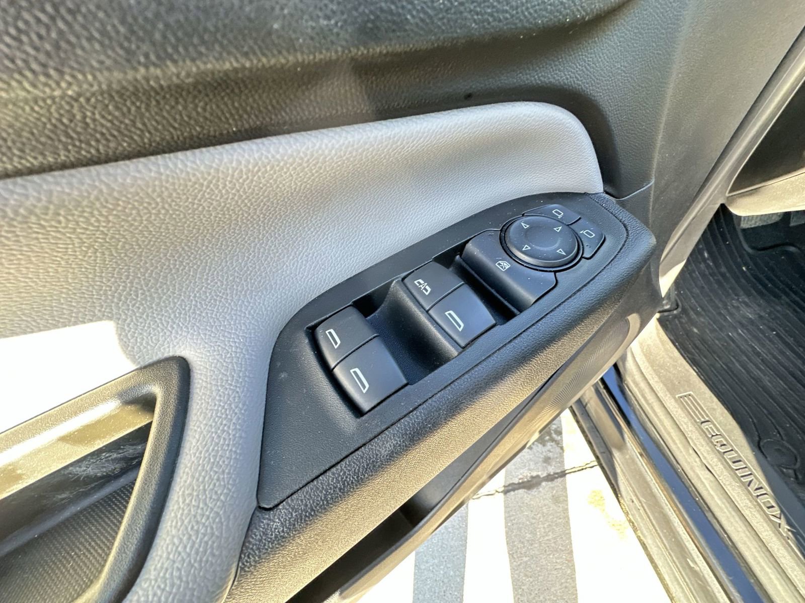 Used 2024 Chevrolet Equinox LS w/ LS Convenience Package AWD/4WD image 22