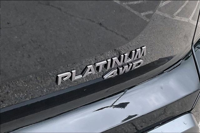 New 2026 Nissan Pathfinder Platinum AWD/4WD image 9